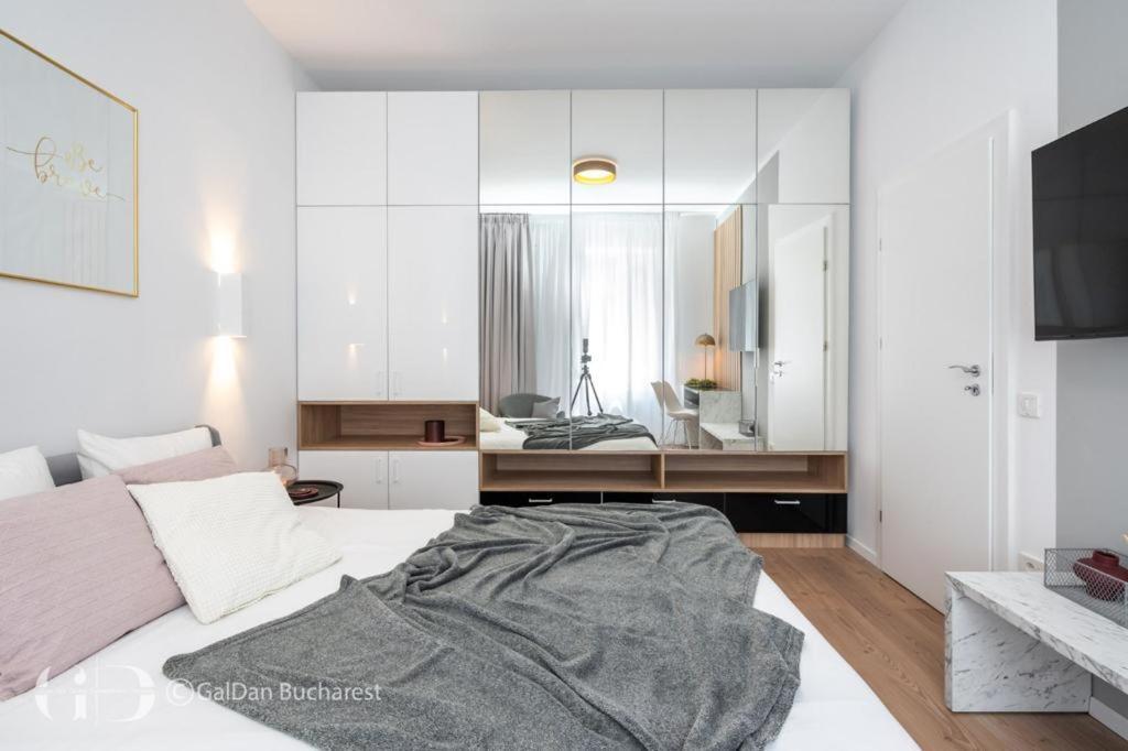 The Loft Luxury Apartments-Near The Park In The City Center Bucareste Exterior foto